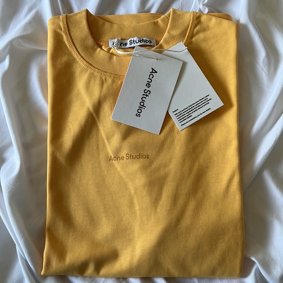 Acne Studios Tops - ACNE STUDIOS T-shirt too short-sleeve